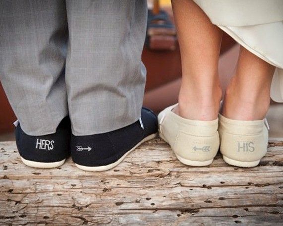 Mariage - More Wedding TOMS...I Love These So Much. 