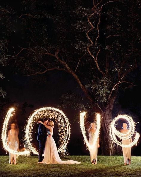 Hochzeit - Top 20 Must See Night Wedding Photos With Lights