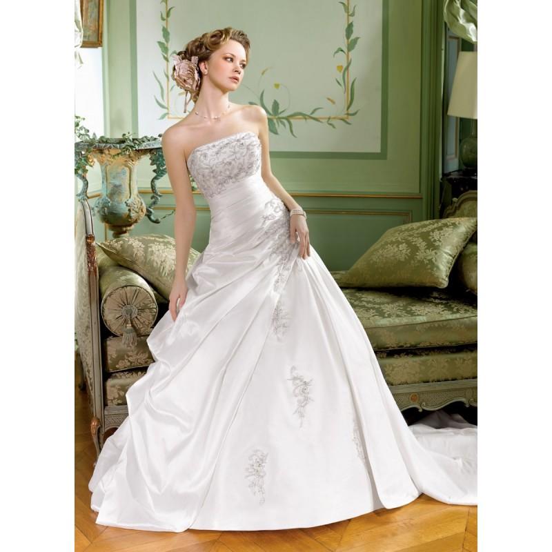 Wedding - Miss Kelly, 131--04 - Superbes robes de mariée pas cher 