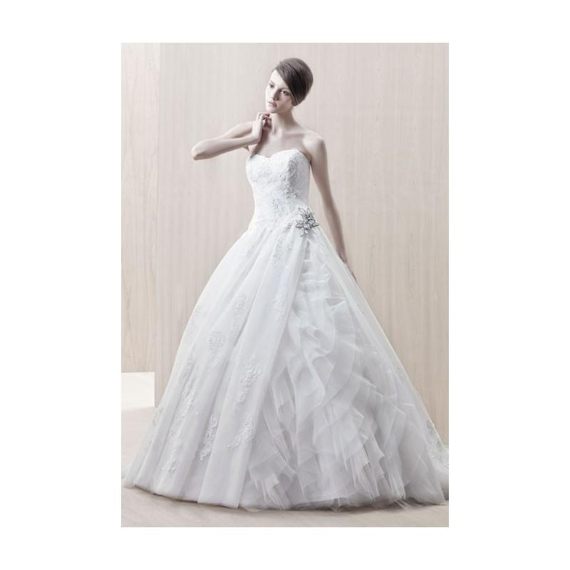 Wedding - Enzoani Collection - Fall 2012 - Goldie Strapless Tulle and Lace Ball Gown Wedding Dress - Stunning Cheap Wedding Dresses