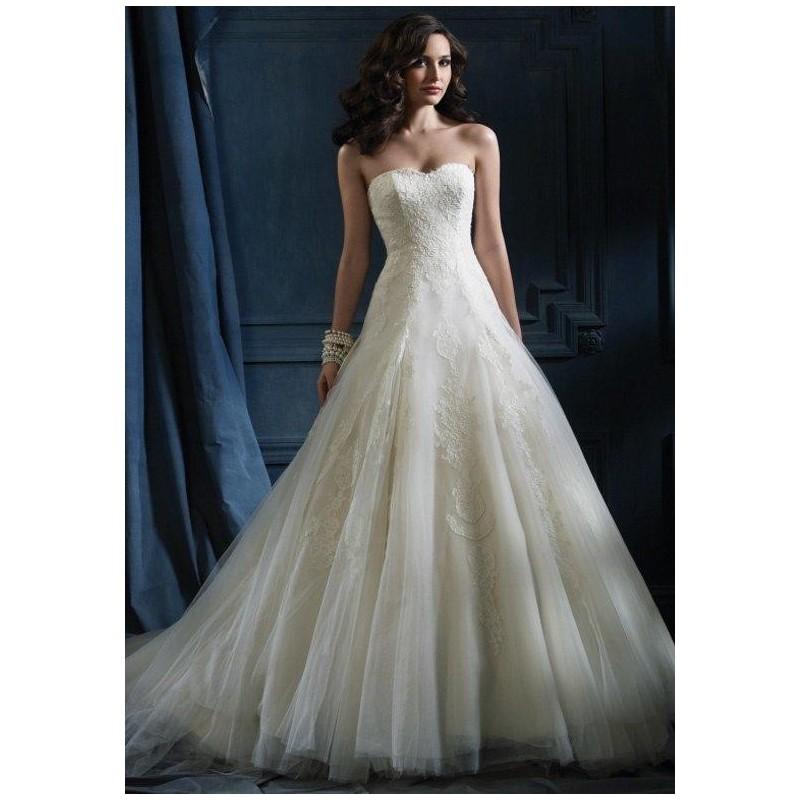 زفاف - Sapphire by Alfred Angelo 867/867C Wedding Dress - The Knot - Formal Bridesmaid Dresses 2018