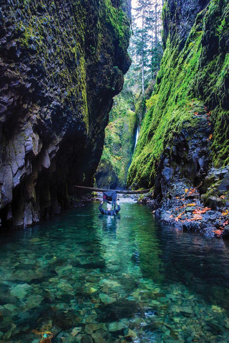 Wedding - This One Epic 1-Mile Hike In Oregon Will Lead You Someplace Unforgettable