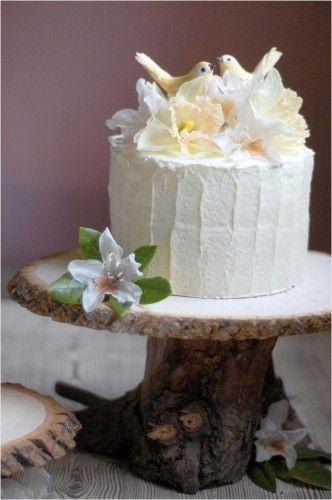Hochzeit - DIY: Tree Pedestal Cake Stand - Once Wed