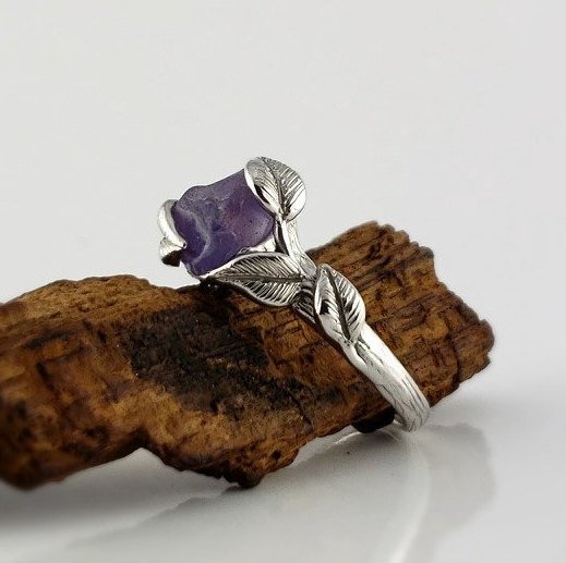 زفاف - Purple Raw Sapphire Leaf & Twig Engagement Ring, Raw Stone Sapphire Ring Hand Sculpted by Dawn Vertrees Jewelry