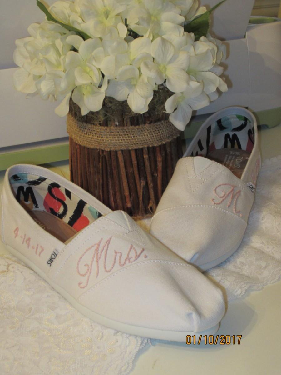 Свадьба - Bridal Shoes - Personalized Toms - Wedding Shoes