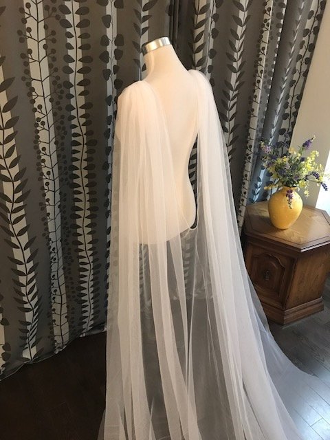 زفاف - Plain Wedding Cape Veil__ 108"W x 120"L, Bridal Shoulder Veil, White/ Off White/ Ivory__ (CV01)