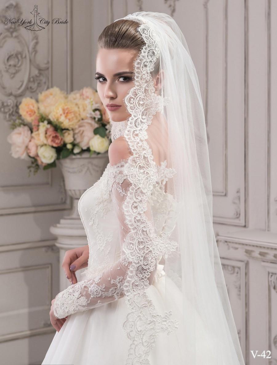 Mariage - Wedding Lace Veil Rose Cathedral style from NYC Bride
