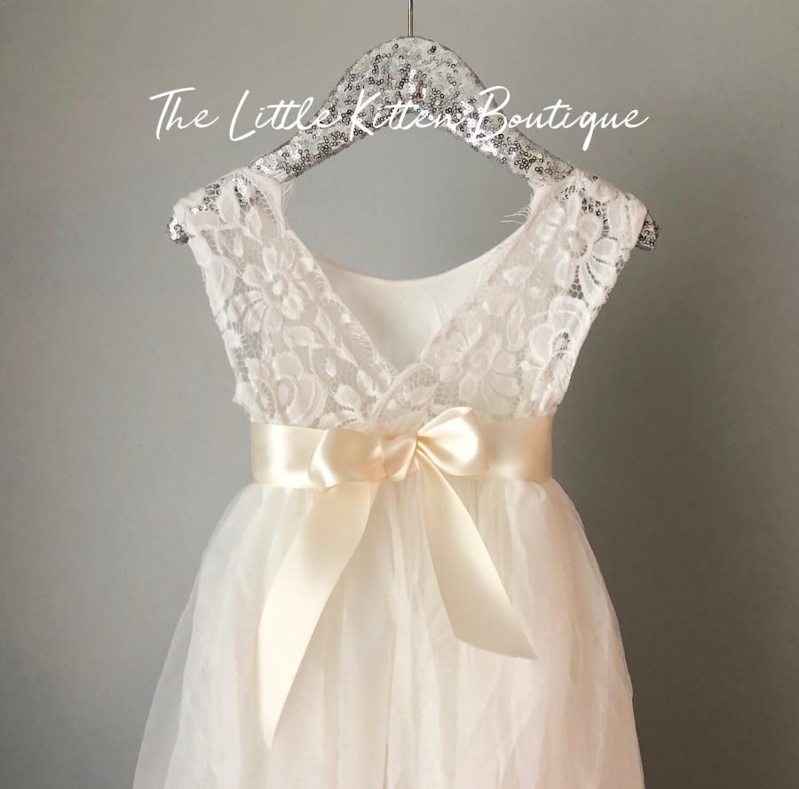 Mariage - Ivory and White Flower Girl Dress, Ivory tulle flower girl dress, White lace flower girl dress, Rustic flower girl dress, Boho girl's dress