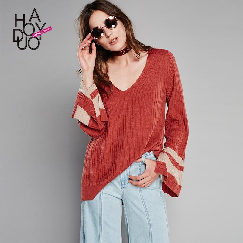 Mariage - Sexy Split Front Solid Color Flare Sleeves V-neck Split Sweater - Bonny YZOZO Boutique Store