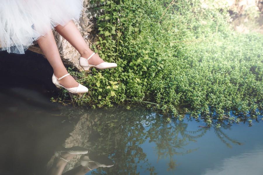 Hochzeit - Blanche Bridal Summer Shoe, The Romantic Cream Low Heeled Vintage Inspired Wedding Kitten Heel