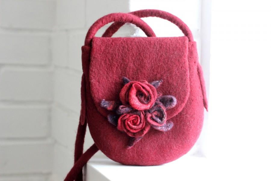 Wedding - Felt handbag in dark red felted bag with roses. Messenger shoulder bag.