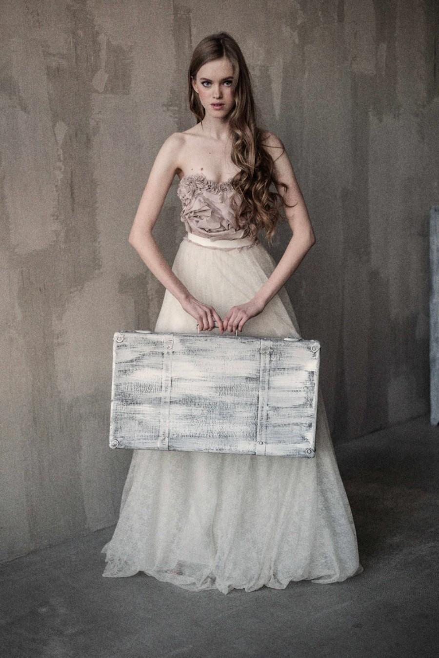 زفاف - S size/Strapless corset wedding dress with hand-cut 3d embroidery // Final sale - XS size only