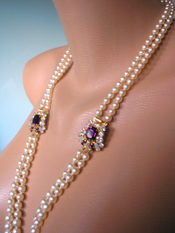 Hochzeit - Purple Bridal Backdrop Necklace