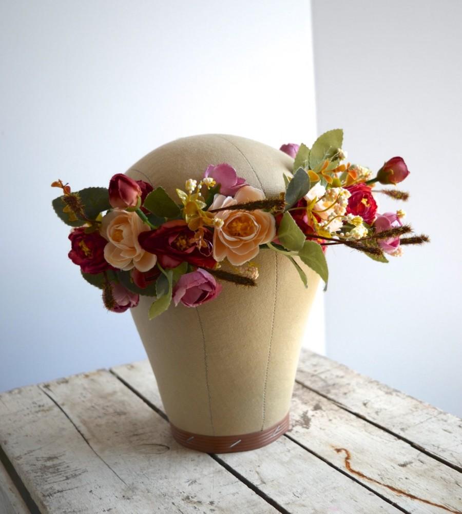 Свадьба - Red Rose Floral Crown, Red Flower Headband, Flower Crown, Wedding Headpiece, Bridesmaid headpiece, flower girl headband halo