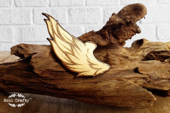 Mariage - Angel wings wooden hair clips Round clips Bridesmaid Best friend Valentine Wedding gift Rustic wedding Laser Wood wings