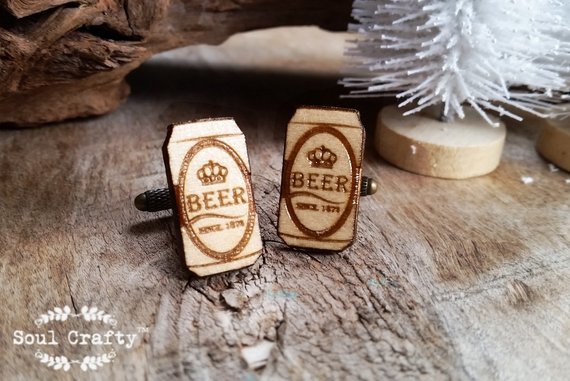 Свадьба - Beer Can Wooden Cufflinks Alcohol Lager Dad father's day Grooms Best man Groomsman Rustic Wedding Birthday Gift Cuff links