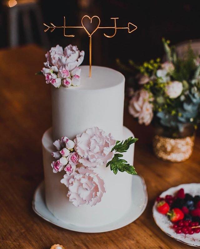 Wedding - Arrow & Initials Cake Topper - Rustic Cake Topper - Wire Cake Topper - Personalized Cake Topper - Rustic Chic - Name Cake Topper - Wedding