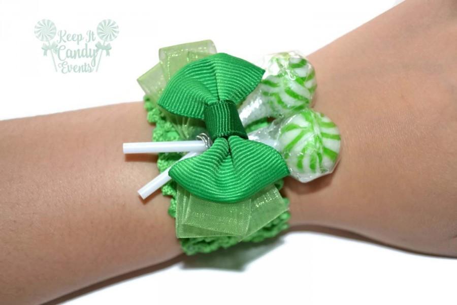 زفاف - Green Lollipop Wrist Corsage, Green Unique Prom, Homecoming Candy, Candy Corsage, Lollipop Corsage, Green Birthday Corsage, Baby Corsage