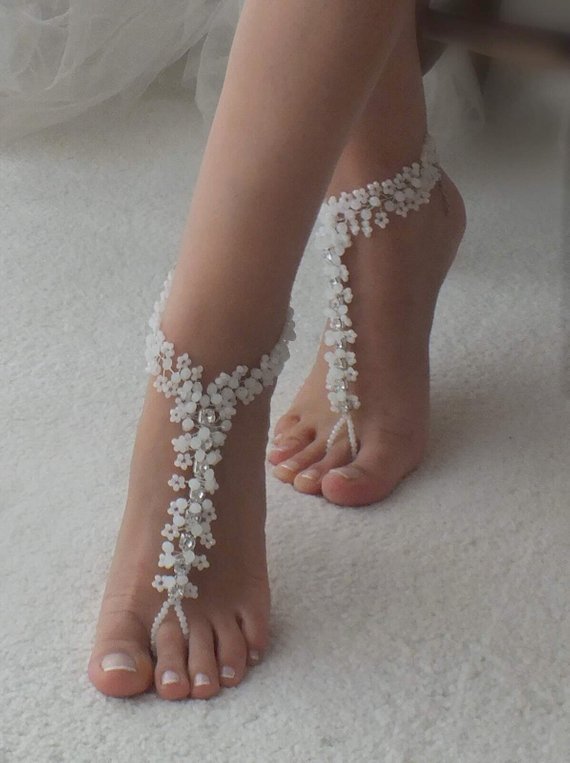 Mariage - EXPRESS SHIPPING Beach Wedding barefoot sandals barefoot sandals Translucent White Crystal barefoot sandals Wedding anklets Bridal Gift