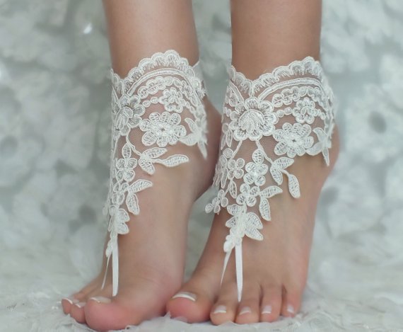 Mariage - Champagne or ivory lace barefoot sandals wedding barefoot Flexible wrist lace sandals Beach wedding barefoot sandals Wedding sandals Bridal
