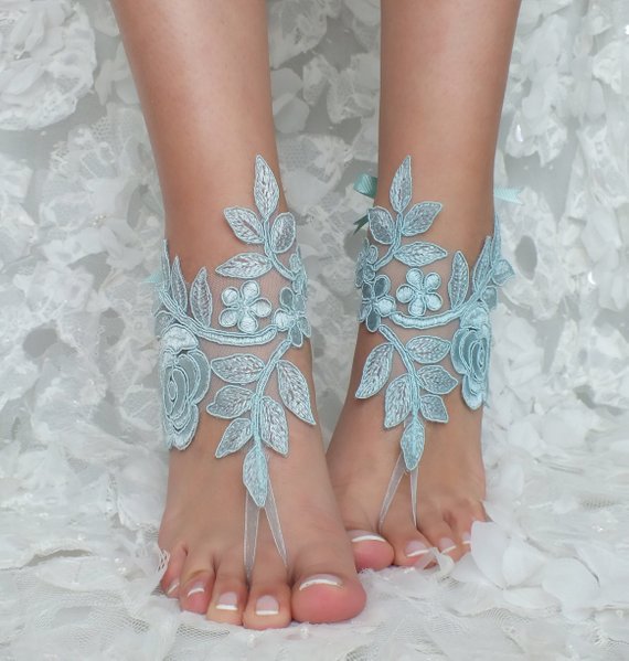 Mariage - Blue lace barefoot sandals wedding barefoot something blue lace sandals Beach wedding barefoot sandals Wedding sandals Bridal Gift