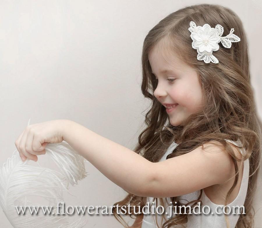 Hochzeit - Ivory Lace Flower Hair Clip, Girl flower hair clip, Infant hair flower, Lace flower hair clip, Pearl and ivory flower clip, Flower Girl clip