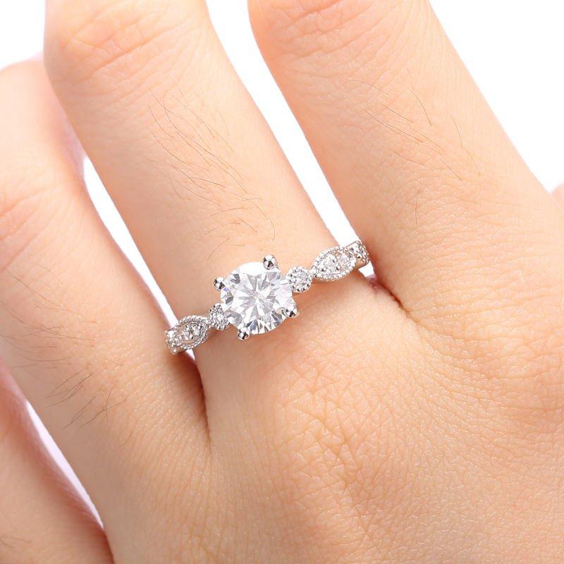 Mariage - Art Deco Engagement Ring Vintage Women Wedding Natural Diamond Antique Moissanite Bridal set Jewelry Half eternity Promise Anniversary Gift