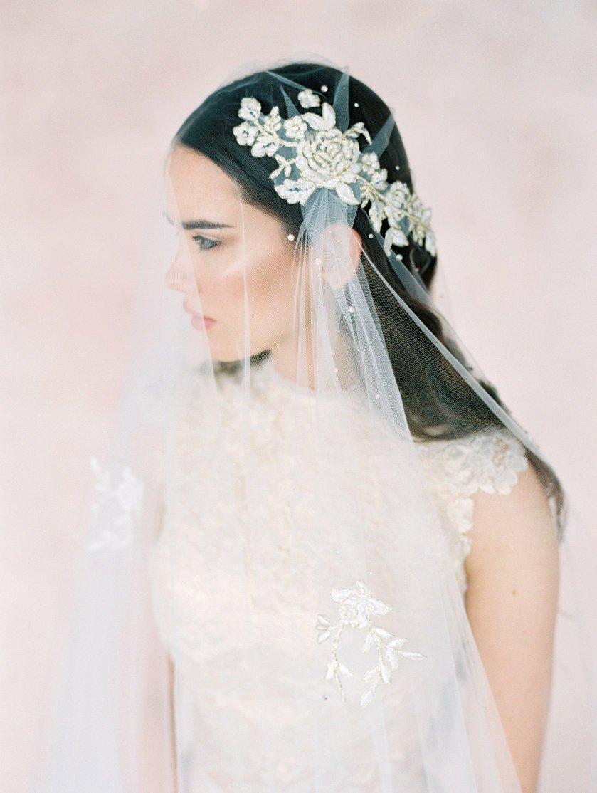 زفاف - Bridal boho veil-Juliet cap veil- Lace Gold flower bridal veil-Swarovski crystal veil-fingertip veil- wedding veil-blusher- style 106