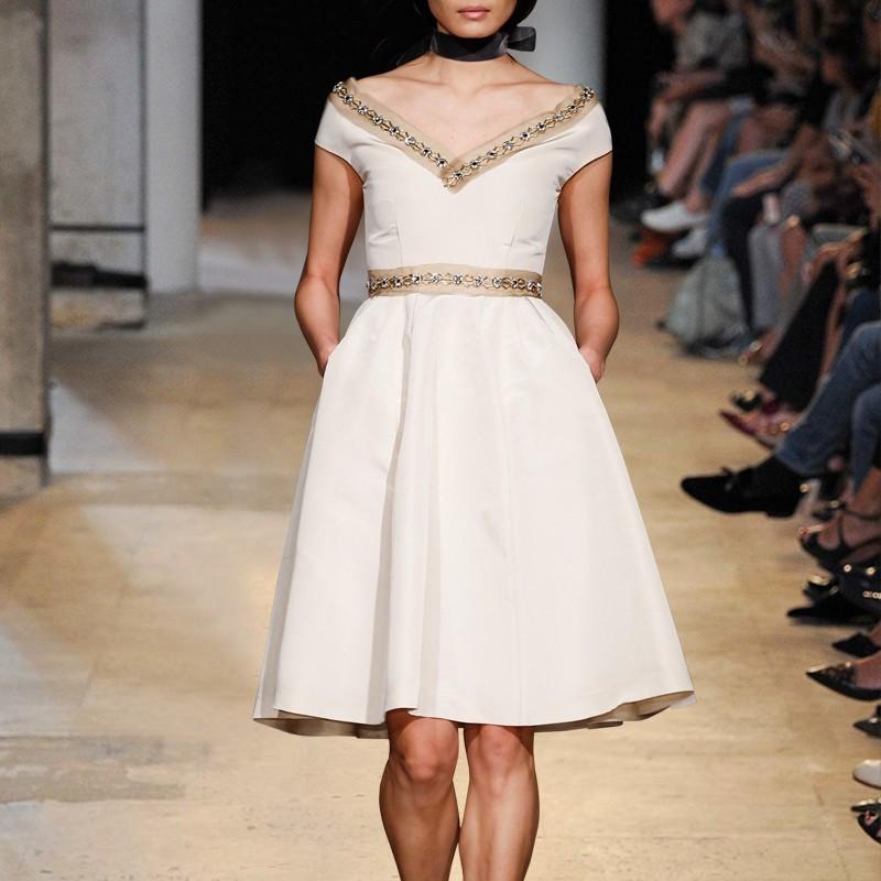 Hochzeit - Vogue Slimming Curvy A-line V-neck Sleeveless Spring Formal Wear Dress - Bonny YZOZO Boutique Store