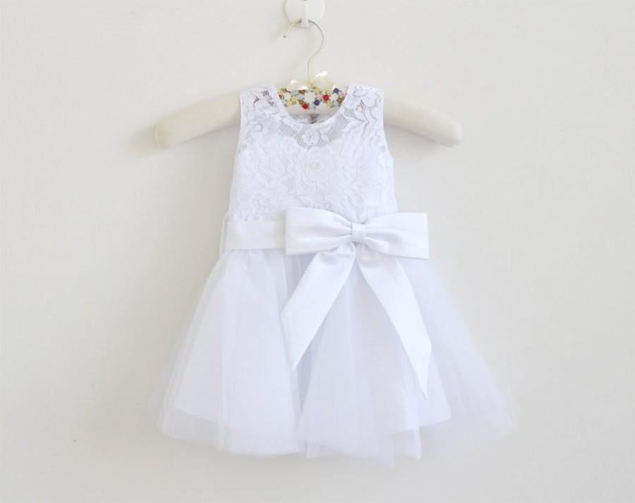 زفاف - White Lace Flower Girl Dress Long Baby Girls Dress Lace Tulle White Flower Girl Dress With White Bows Sleeveless Floor-length