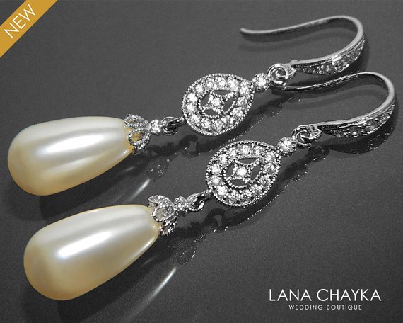 Mariage - Bridal Pearl Chandelier Earrings Swarovski Ivory Teardrop Pearl Earrings Pearl CZ Silver Wedding Earrings Bridal Pearl Jewelry Prom Jewelry