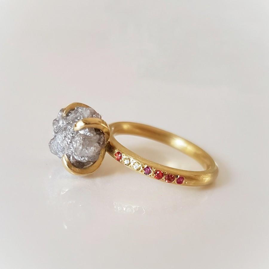 Wedding - Rough Diamond Ring in 18k Gold with Sapphires . Raw Diamond Ring . Statement Ring. Grey Diamond . Gray Diamond. Yellow Pink Orange Sapphires