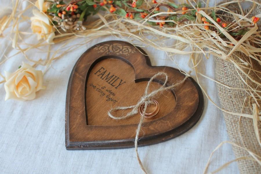 Mariage - Personalized pillow alternative Wooden ring bearer Rustic ring box Wedding heart Wedding ring box Ring bearer pillow Rustic wedding