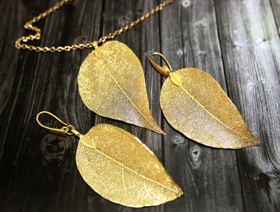 Свадьба - Real Aspen Gold Leaf Jewelry Set Real Leaf Pendant Leaves Earrings Dipped Leaves Jewelry Necklace Earrings Set Gift For Her Bridal Gift