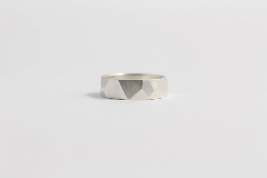 Hochzeit - Faceted Wedding Band in White Gold with Asymmetrical Facets 6mm