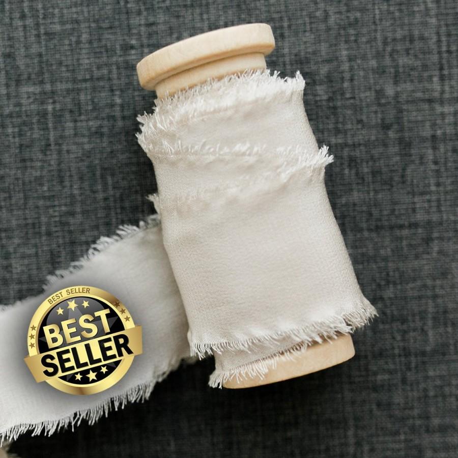 زفاف - Cream Silk Ribbon; 100% Silk; Wedding bridal bouquet, invitations, wedding favors, wedding photography styling