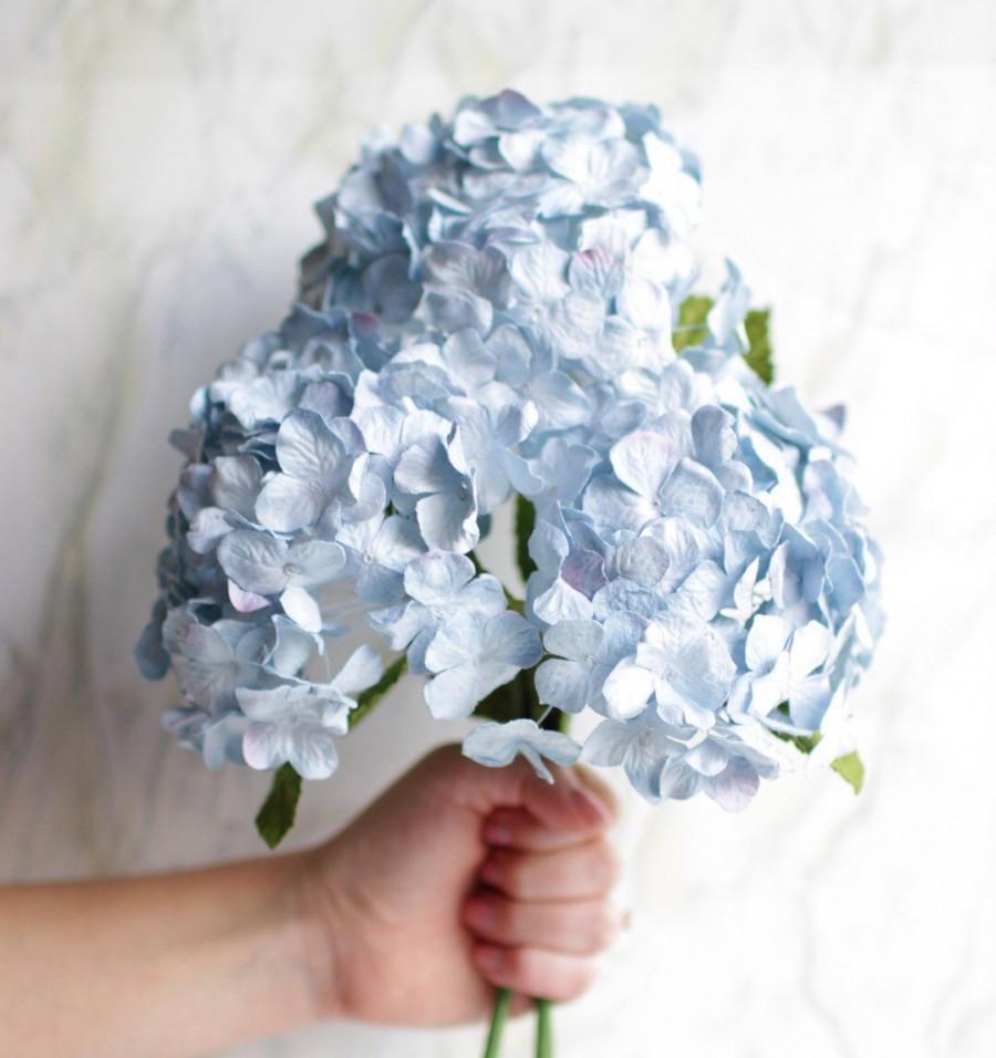 Hochzeit - A Bundle of Three Handmade Paper Blue Hydrangeas