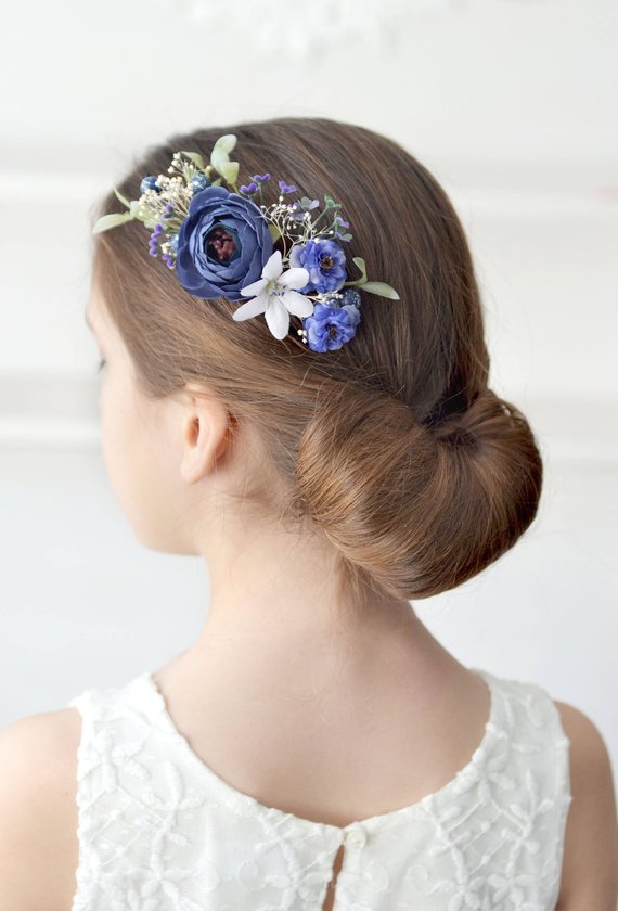 Hochzeit - Navy blue flower comb Wedding floral accessory hair Bridal comb Blue hair comb Floral hair back flower comb White blue hair Wedding comb
