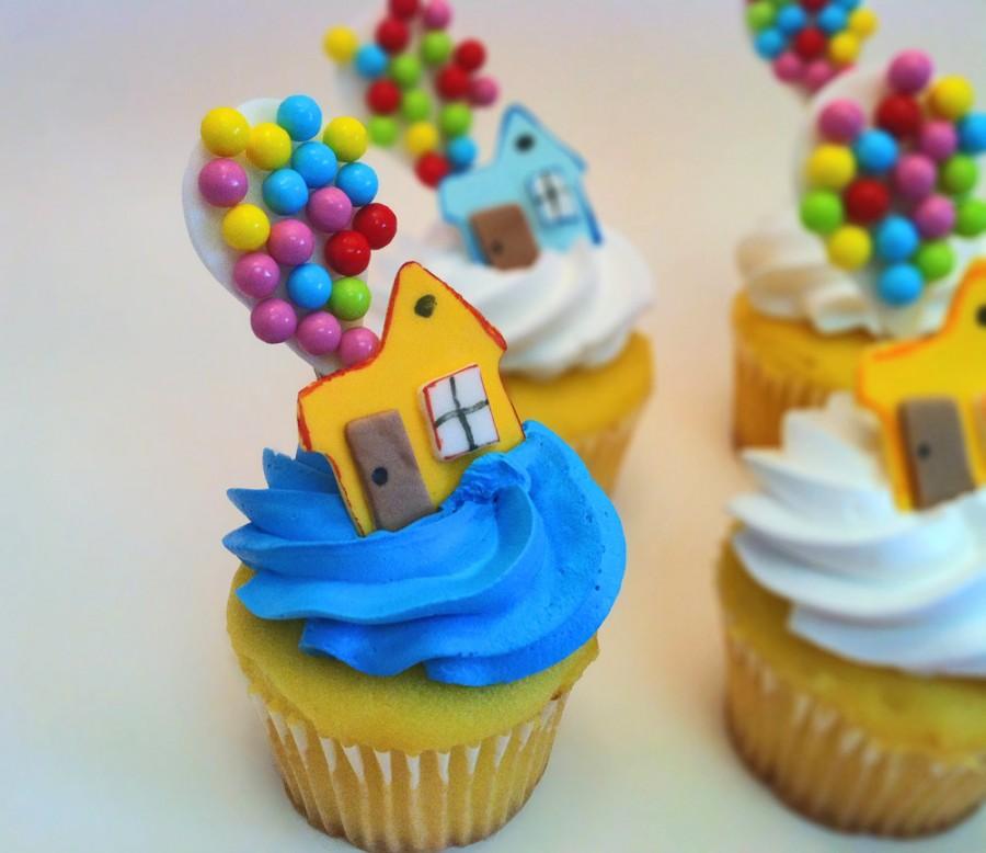 زفاف - Pixar UP cupcake toppers / Fondant cake decorations inspired by Disney UP movie ( 12 sets )