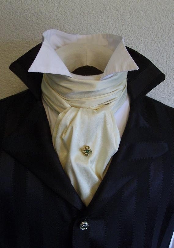 Wedding - REGENCY Brummel Victorian Ascot Necktie Tie Cravat - IVORY White Dupioni Silk
