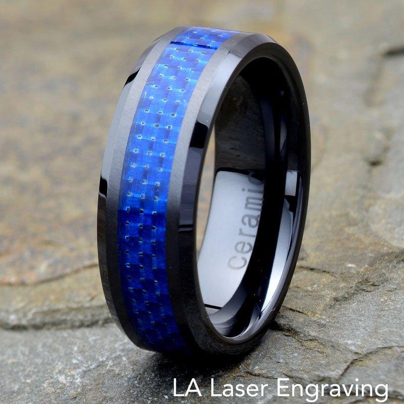 زفاف - Black Ceramic Wedding Band, Mens Ring,  Wedding Bands, Custom Engraved, Rings, Blue Carbon Fiber, 8mm, Anniversary His & Hers Rings, Gift