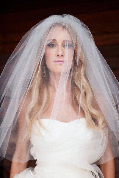 Mariage - Elbow Double Layer Two tier length Wedding Bridal Veil white, ivory, Wedding veil bridal Veil Elbow length veil bridal veil cut edge veil