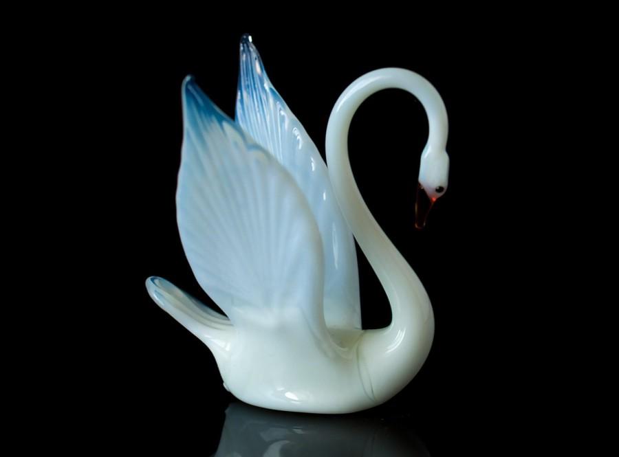 Hochzeit - Blown Glass White Swan Figurine Murano Style Bird Miniature Sculpture Swan cake topper