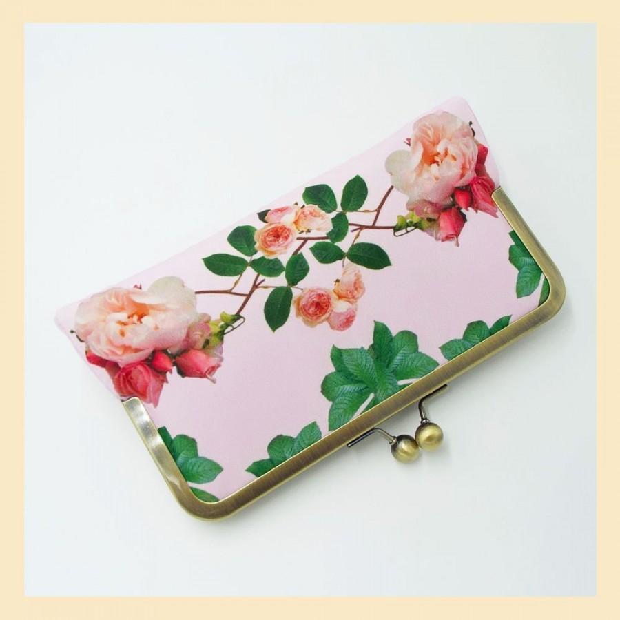 زفاف - Wedding clutch bag, pink handmade purse with roses print, bridal purse with personalisation for boho weddings