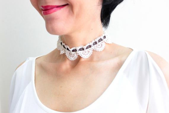Свадьба - Ivory Bridal Choker White Crochet Lace Choker Bridal Jewelry Bridal Accessory Wedding Jewelry Girlfriend Gift For Her Engagement Gift