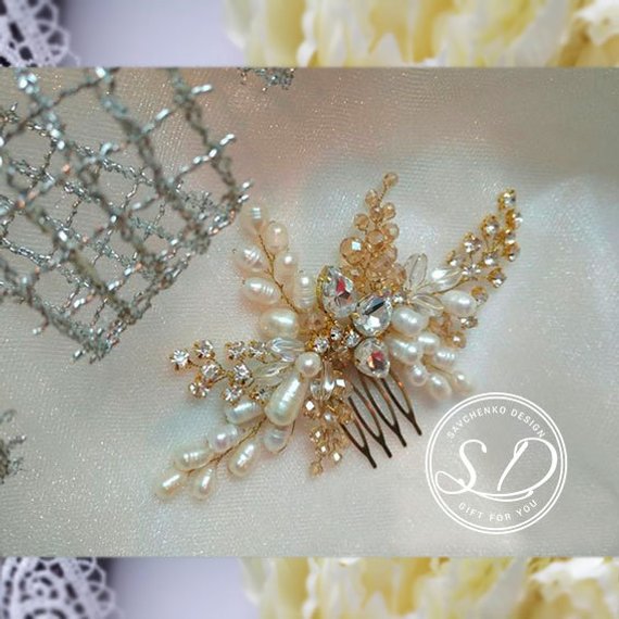زفاف - Delicate bridesmaid Freshwater pearl bridal hair comb with Pearls & Rhinestones in Ivory Large Bridal Hair Comb