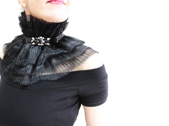 Mariage - Black Detachable Ruffle Collar Unique Gifts Peter Pan Collar Black Collar Vintage Collar Statement Necklace Gift For Her High Collar Choker
