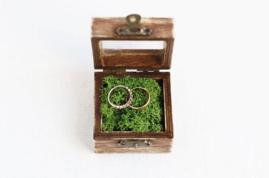 Wedding - Wedding Ring Box With Glass-Like Acrylic Top, Rustic Ring Box, Ring Bearer Box, Wooden Wedding Box, Wedding Ideas, Shabby Chic Box With Moss