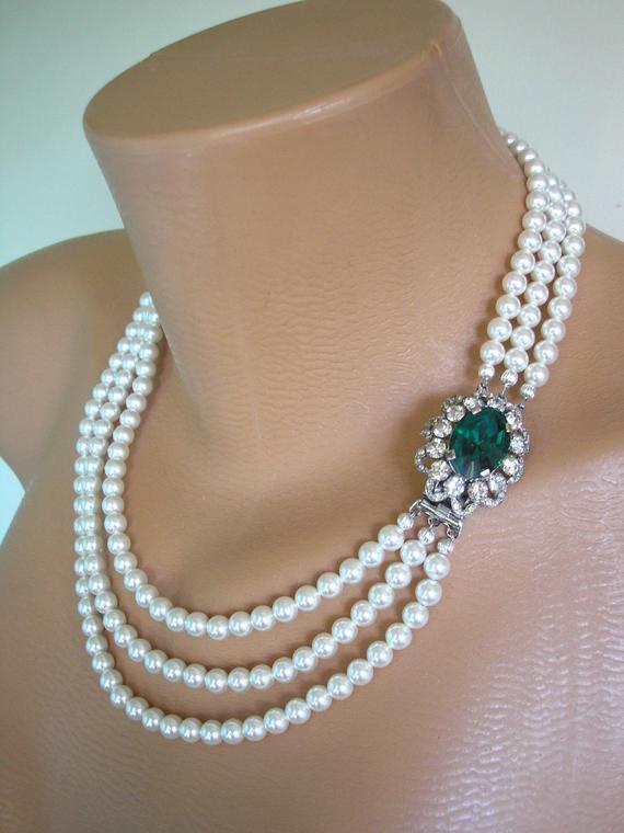 زفاف - White Pearl Necklace, Swarovski Elements, Pearl And Emerald, White Bridal Choker, Pearl Choker, Statement Necklace, Great Gatsby, Art Deco