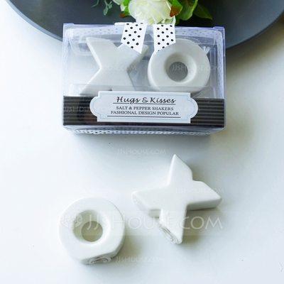 Wedding - Beter Gifts® Lovely Bride and Groom Ceramic Salt & Pepper Shakers